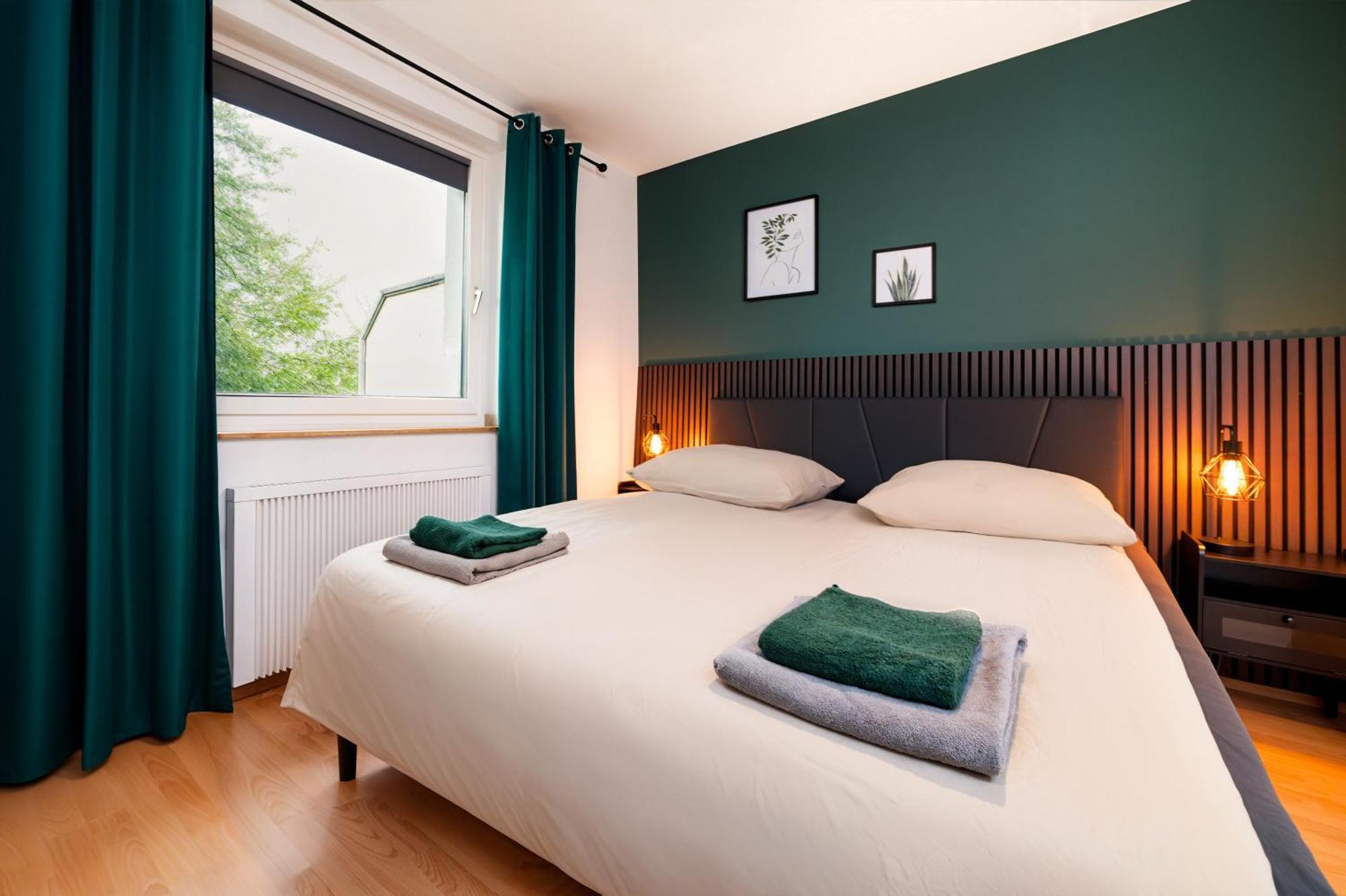 Smart Home - Essen - Perfect For 5 Guests! Central - Balcony - Netflix - Free Parking Zone Luaran gambar