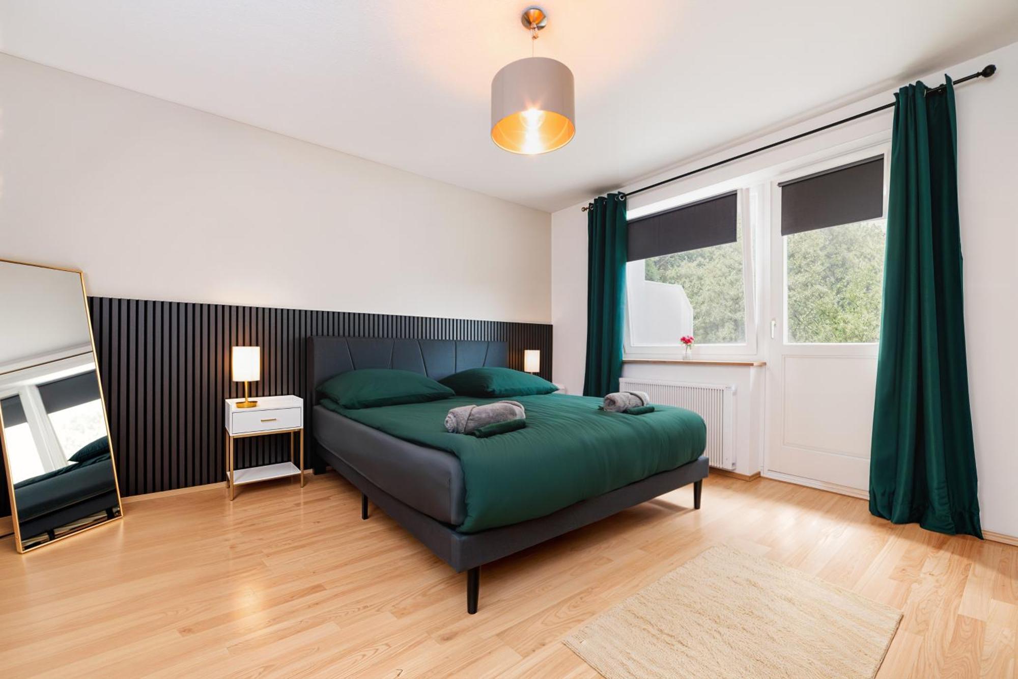 Smart Home - Essen - Perfect For 5 Guests! Central - Balcony - Netflix - Free Parking Zone Luaran gambar