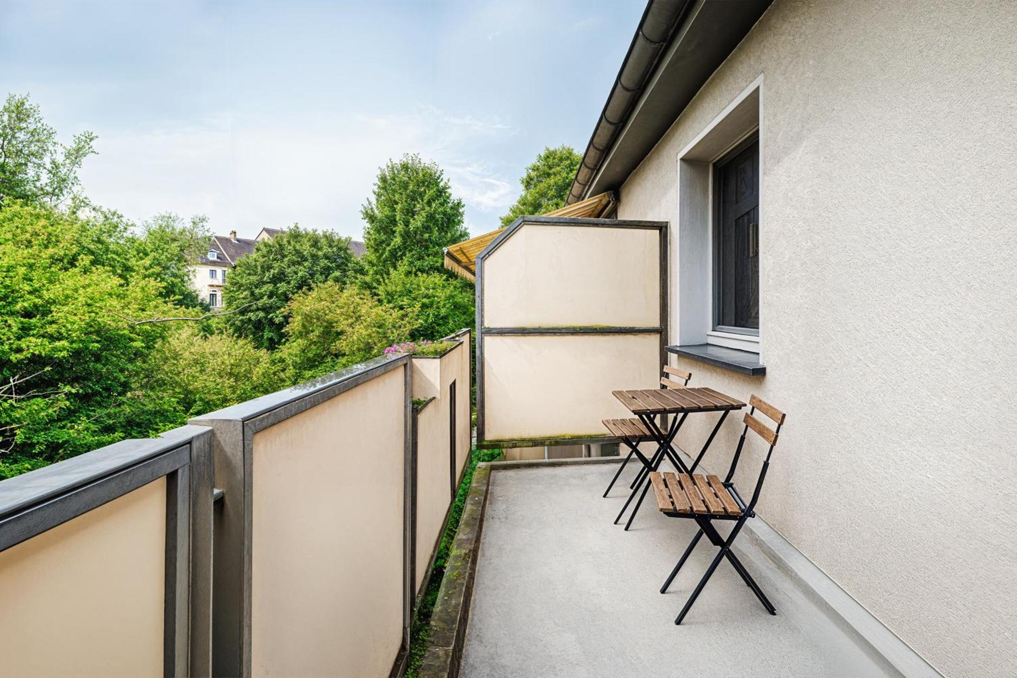 Smart Home - Essen - Perfect For 5 Guests! Central - Balcony - Netflix - Free Parking Zone Luaran gambar