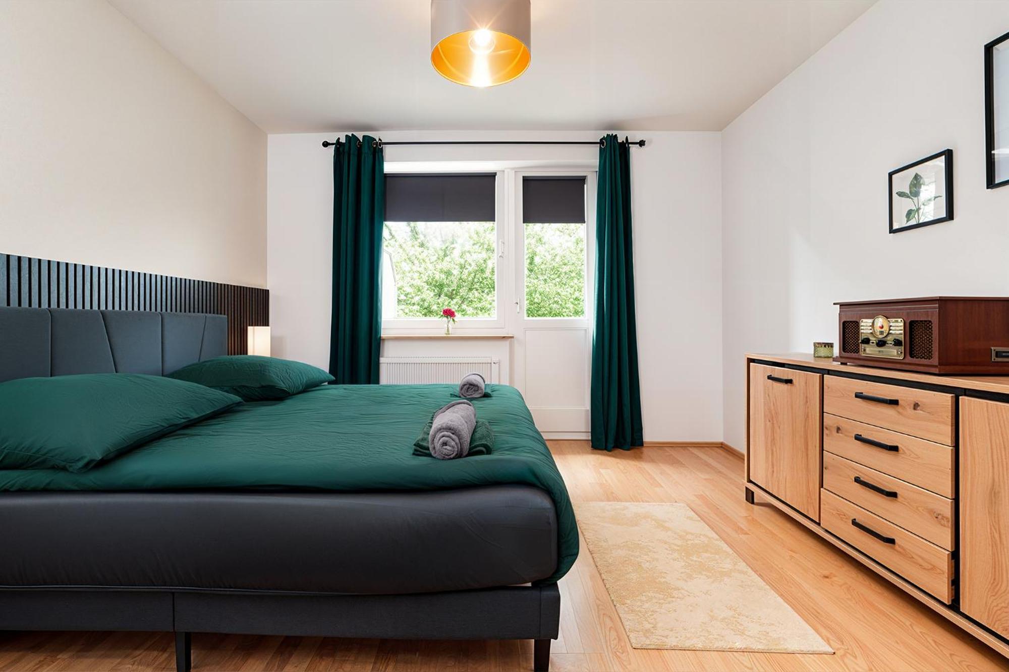 Smart Home - Essen - Perfect For 5 Guests! Central - Balcony - Netflix - Free Parking Zone Luaran gambar